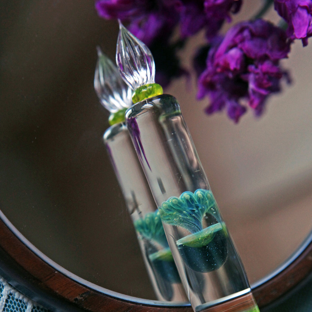 SeventyTwo "Deep Sea Dream" Hand-Blown Jellyfish Glass Pen(Flash Point Blue Jellyfish)