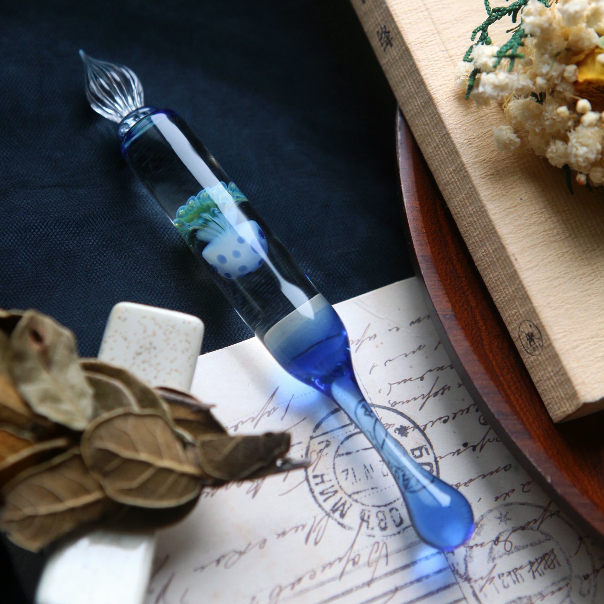 SeventyTwo "Deep Sea Dream" Hand - Blown Jellyfish Glass Pen(Blue Jellyfish) - SeventyTwo