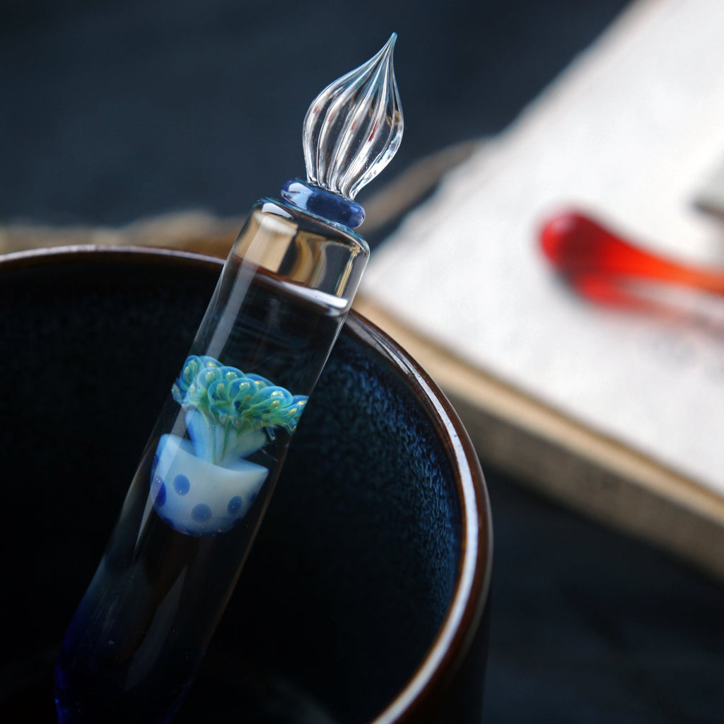 SeventyTwo "Deep Sea Dream" Hand - Blown Jellyfish Glass Pen(Blue Jellyfish) - SeventyTwo