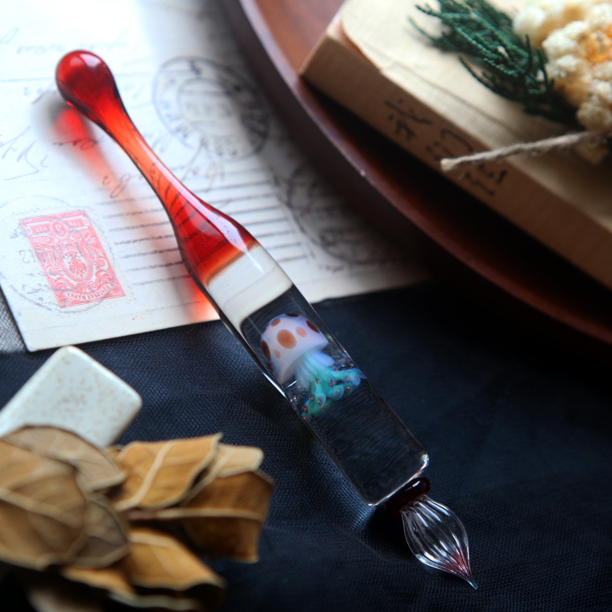SeventyTwo "Deep Sea Dream" Hand - Blown Jellyfish Glass Pen(Red Jellyfish) - SeventyTwo