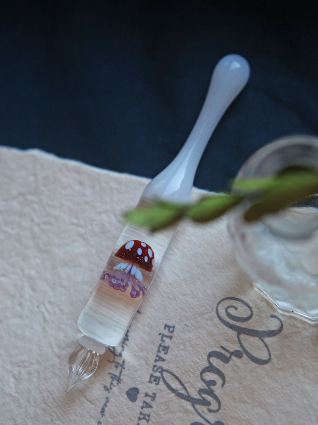 SeventyTwo "Deep Sea Dream" Hand - Blown Jellyfish Glass Pen(White - Red Jellyfish) - SeventyTwo