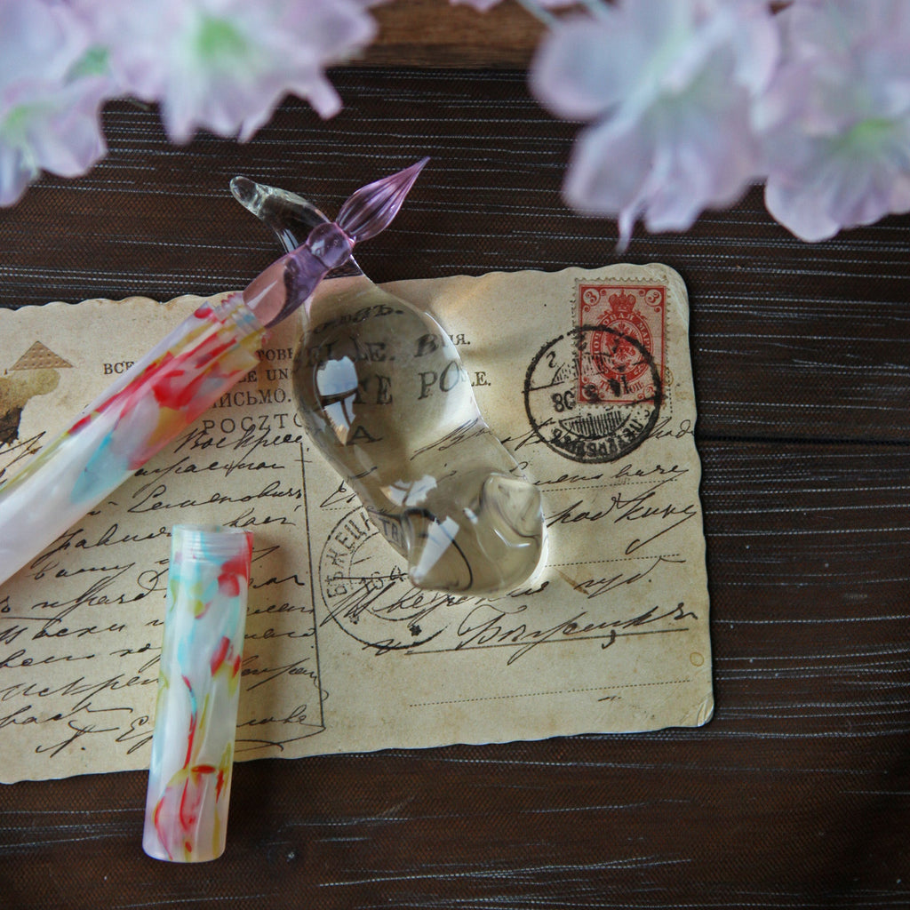 SeventyTwo Glass Pen Support, Kitten Style, Decorative Pen Rest for Writing Desk - SeventyTwo